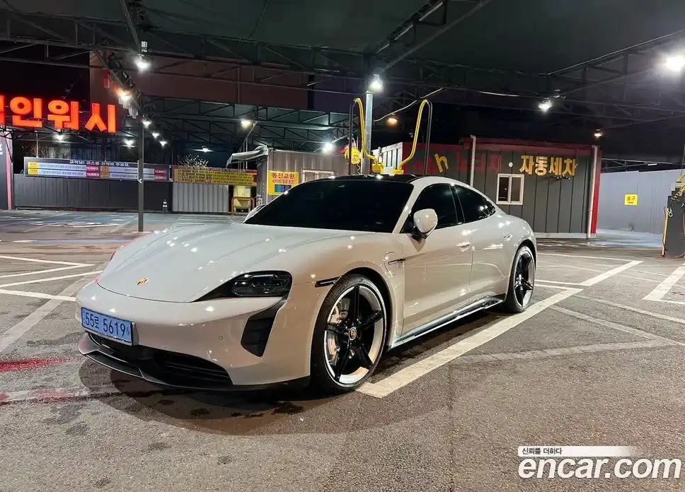 Porsche Taycan 2023 Автомат в Москве № 197852, фото 5