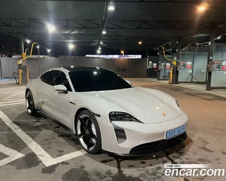 Porsche Taycan 2023 Автомат в Москве № 197852, фото 6