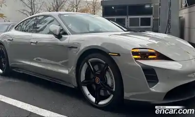 Porsche Taycan 2023 Автомат в Москве № 197852, миниатюра 7