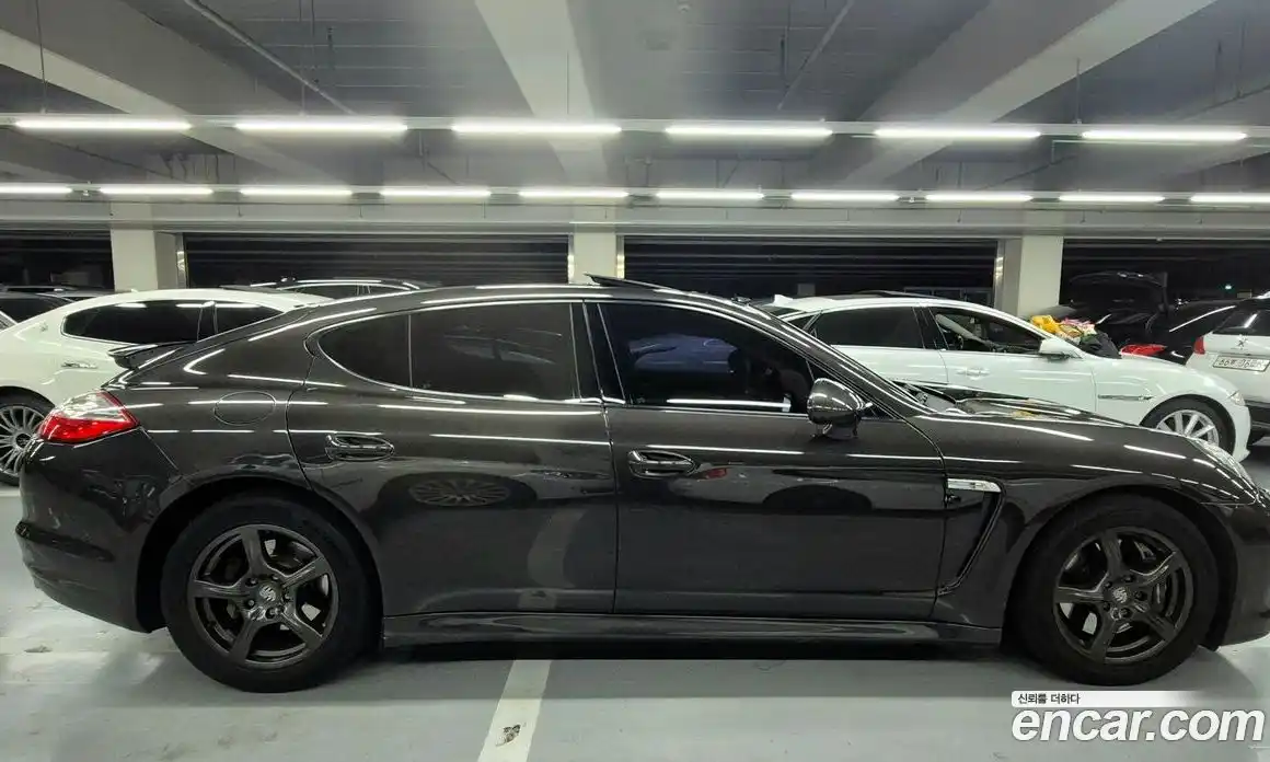 Porsche Panamera 2011 3.6 Автомат в Москве № 198005, фото 5