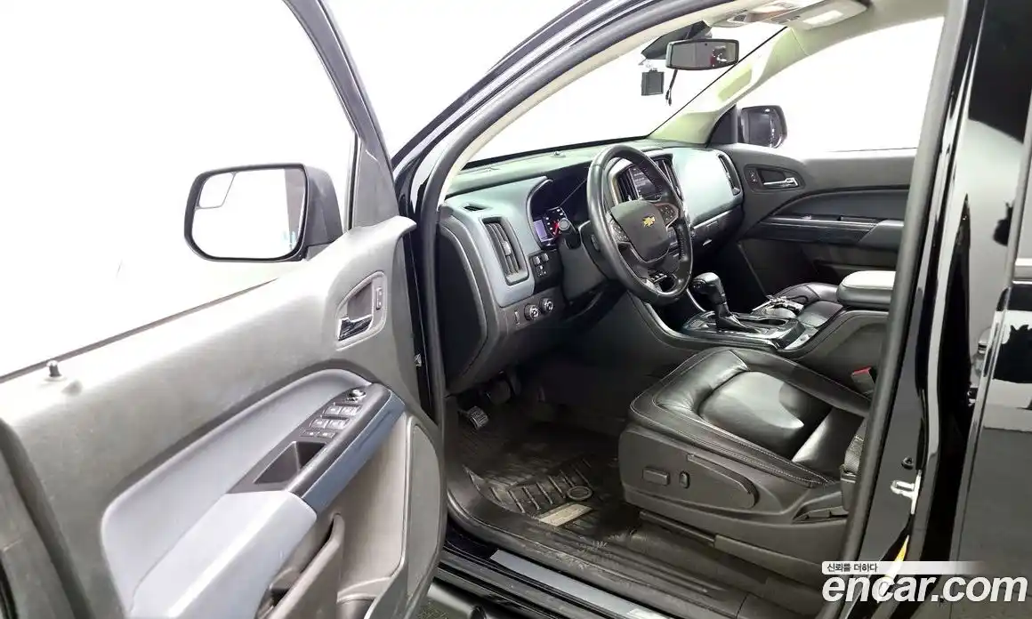 Chevrolet Colorado 2021 3.6 Автомат в Москве № 201069, фото 12