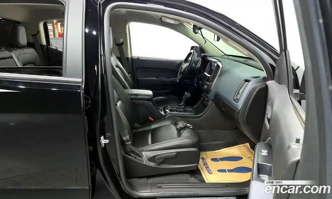 Chevrolet Colorado 2021 3.6 Автомат в Москве № 201069, фото 3