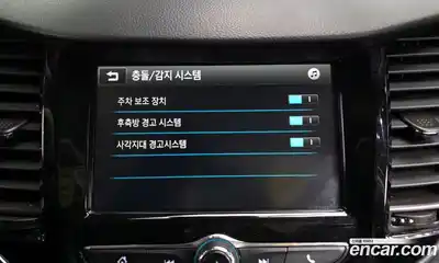 Chevrolet Trax 2017 1.4 Автомат в Москве № 202939, миниатюра 12