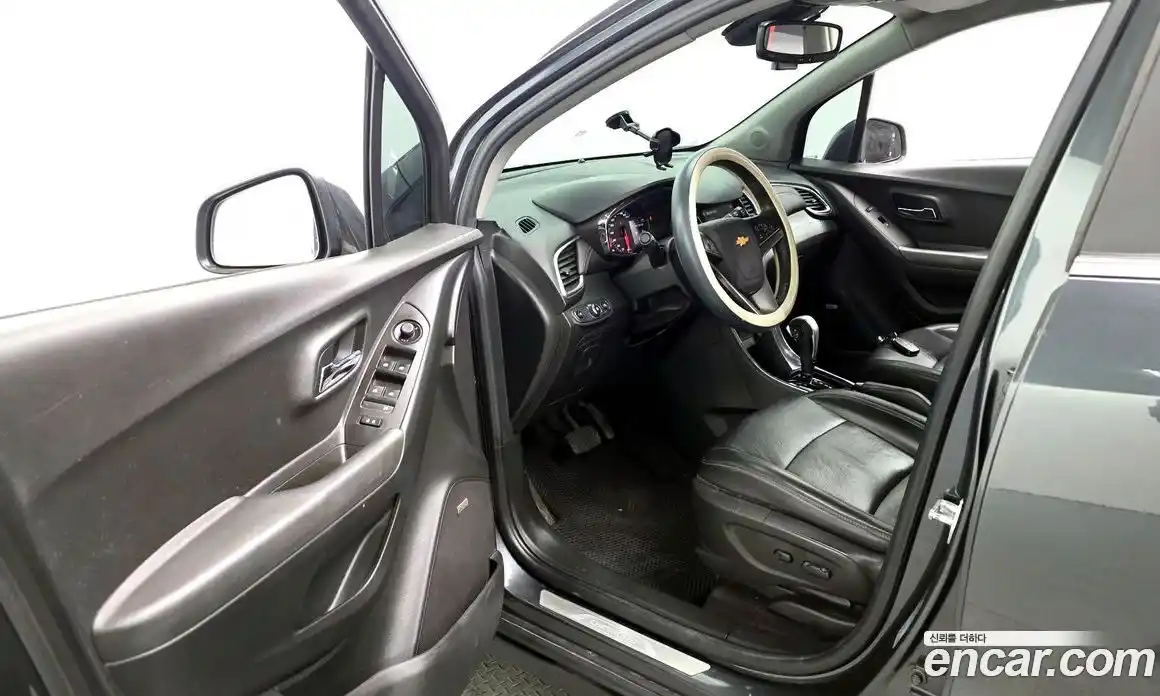 Chevrolet Trax 2017 1.4 Автомат в Москве № 202939, фото 19