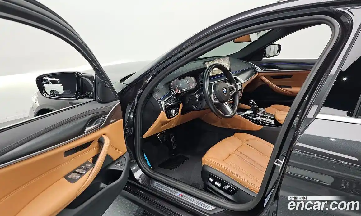 BMW 5-Series 2023 2.0 Автомат в Москве № 210936, фото 20