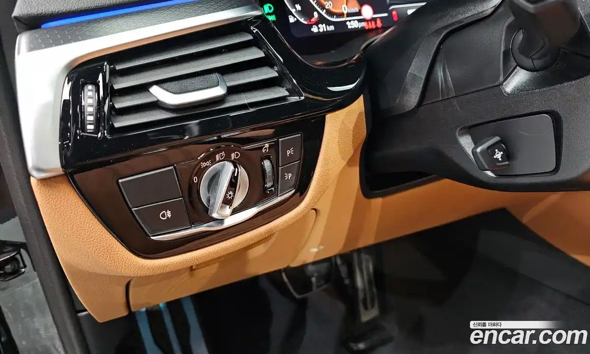 BMW 5-Series 2023 2.0 Автомат в Москве № 210936, фото 8