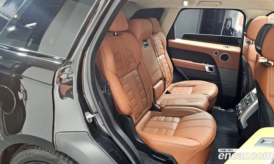 Land Rover Range-Rover Sport 2016 3.0 Автомат в Москве № 213396, фото 14