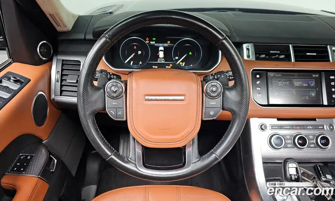 Land Rover Range-Rover Sport 2016 3.0 Автомат в Москве № 213396, фото 6