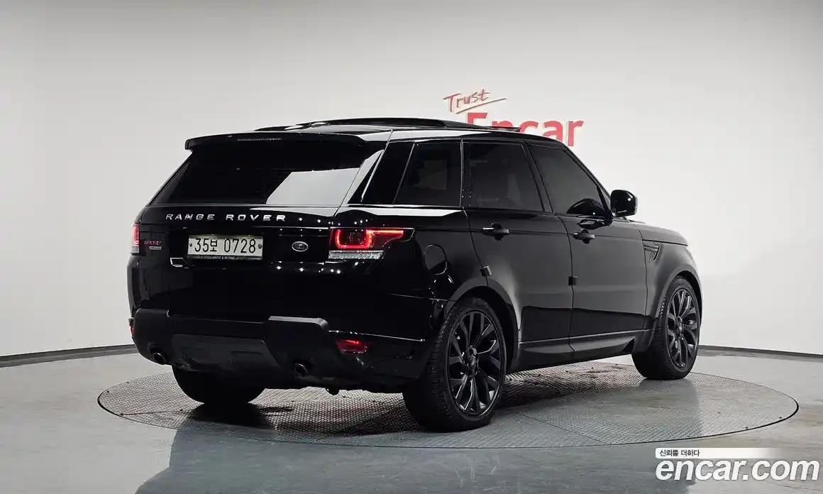 Land Rover Range-Rover Sport 2016 3.0 Автомат в Москве № 213396, фото 10