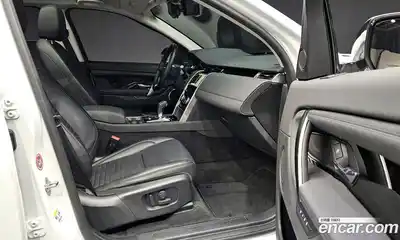 Land Rover Discovery Sport 2020 2.0 Автомат в Москве № 213473, миниатюра 4