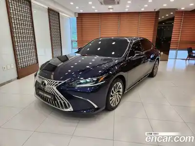 Lexus ES, 2026