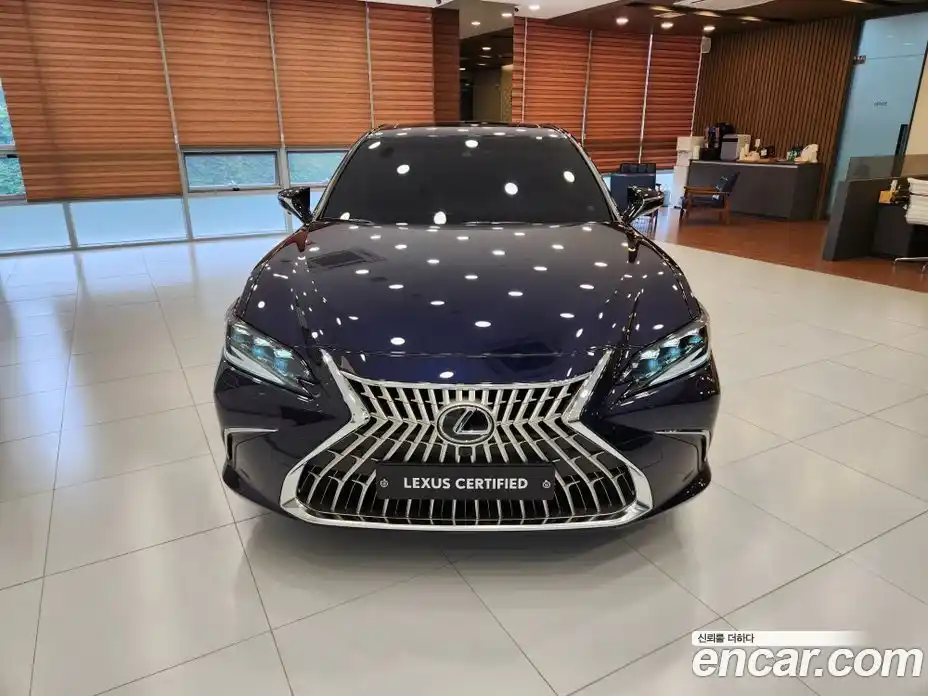 Lexus ES 2026 2.5 Вариатор в Москве № 214734, фото 3