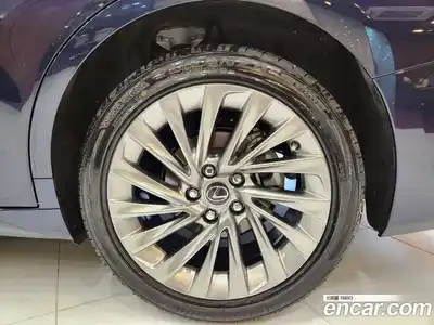 Lexus ES 2026 2.5 Вариатор в Москве № 214734, миниатюра 7