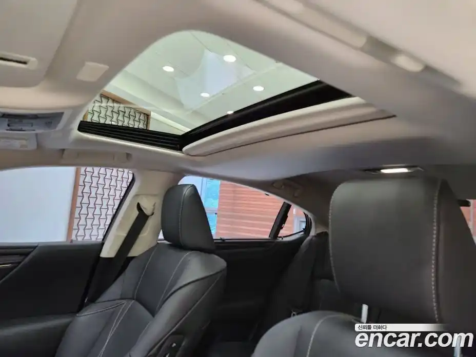 Lexus ES 2026 2.5 Вариатор в Москве № 214734, фото 8