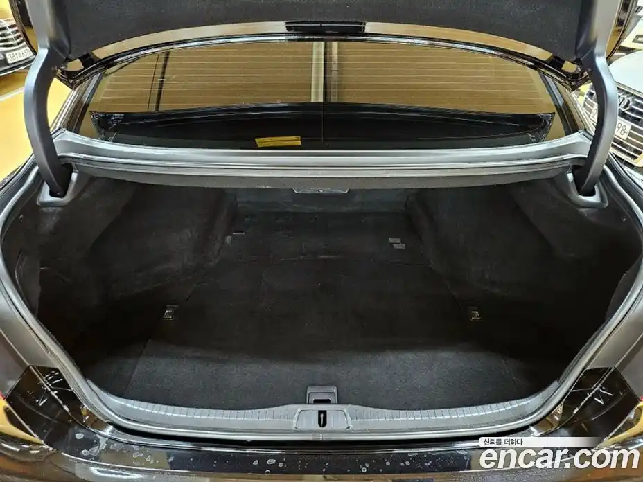 Lexus LS 2014 4.6 Автомат в Москве № 214808, фото 18