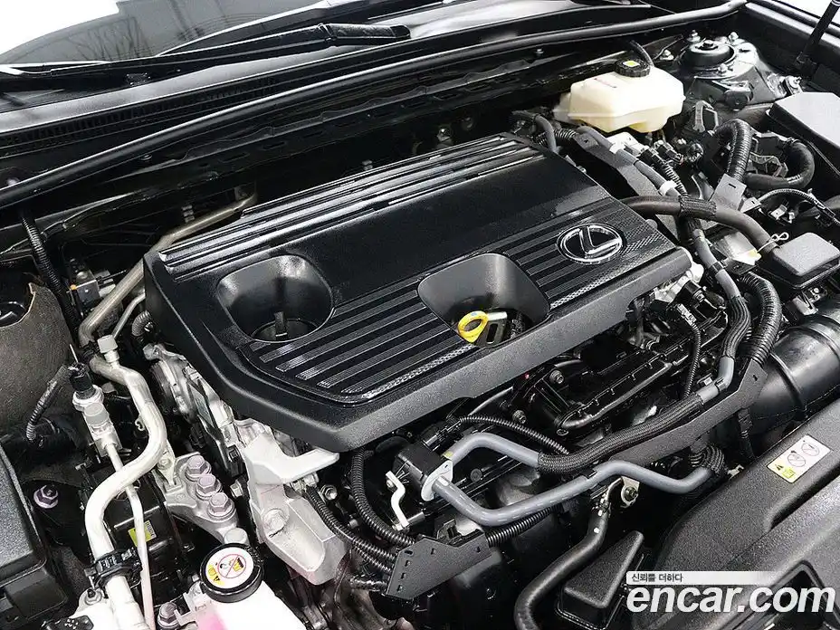 Lexus ES 2023 2.5 Автомат в Москве № 214829, фото 19