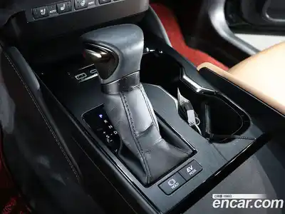 Lexus ES 2023 2.5 Автомат в Москве № 214829, миниатюра 10