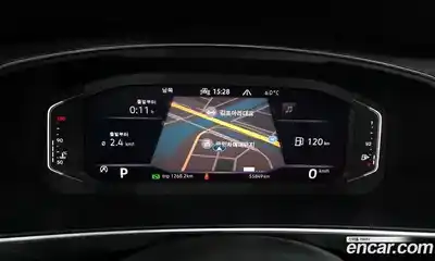 Volkswagen Tiguan 2023 2.0 Автомат в Москве № 214993, миниатюра 8