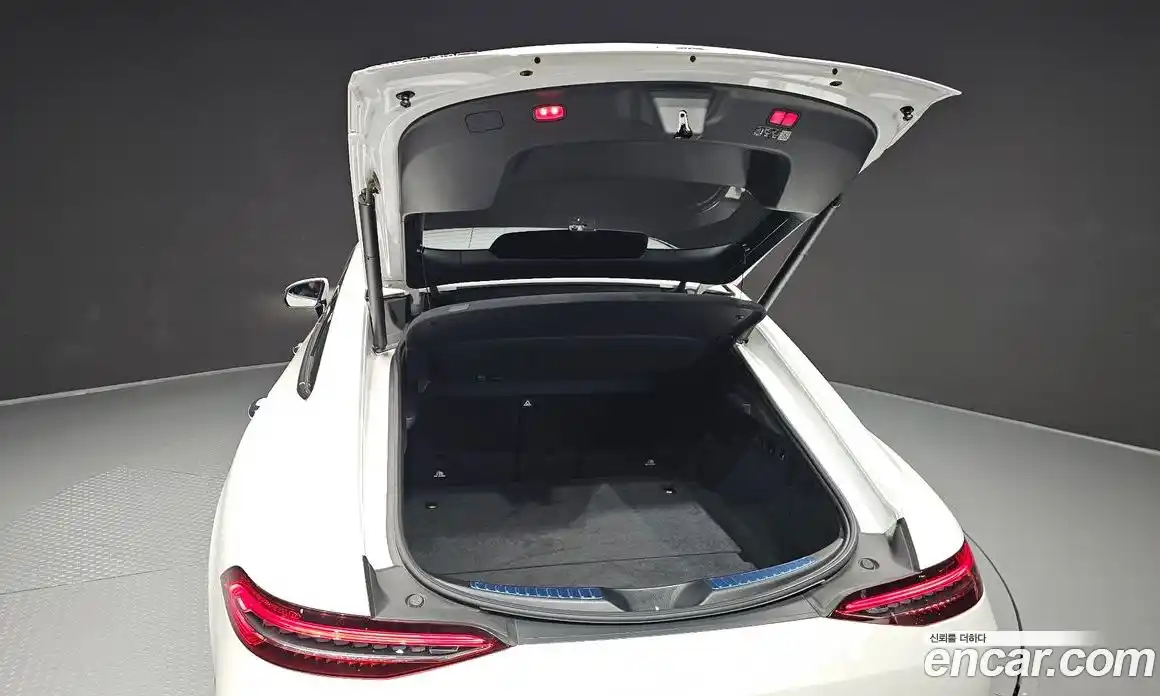 Mercedes-Benz AMG GT 2023 3.0 Автомат в Москве № 216756, фото 13