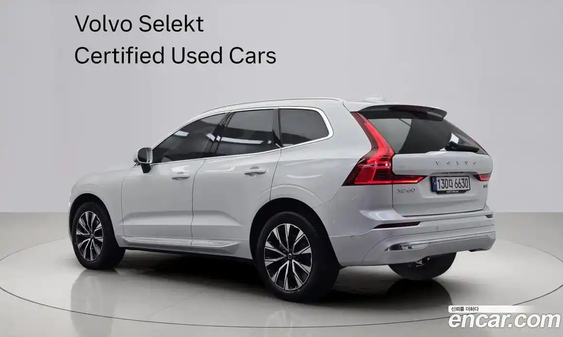 Volvo XC60 2024 2.0 Автомат в Москве № 222355, фото 4