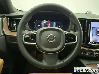 Volvo XC60 2024 2.0 Автомат в Москве № 222355, миниатюра 6