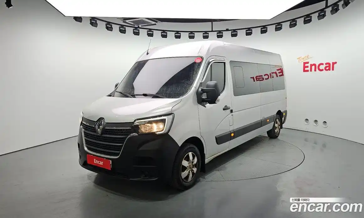 Renault Master 2020 2.3 Механическая в Москве № 225937, фото 3
