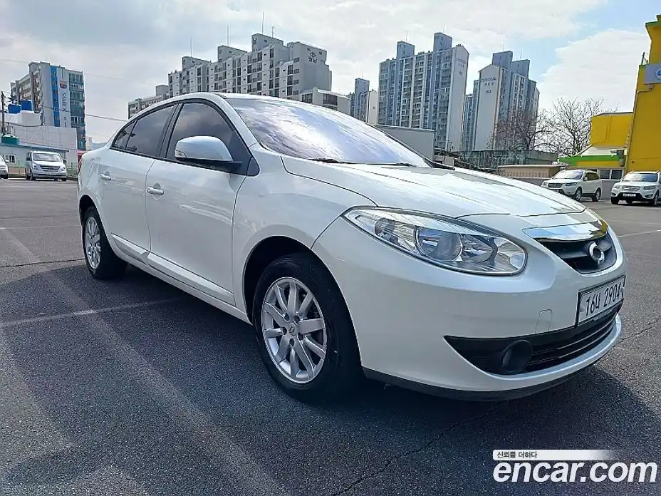 Renault SM3 2011 1.6 Автомат в Москве № 226108, фото 1