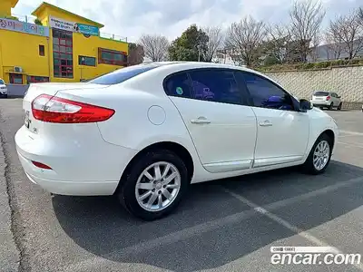 Renault SM3 2011 1.6 Автомат в Москве № 226108, миниатюра 2