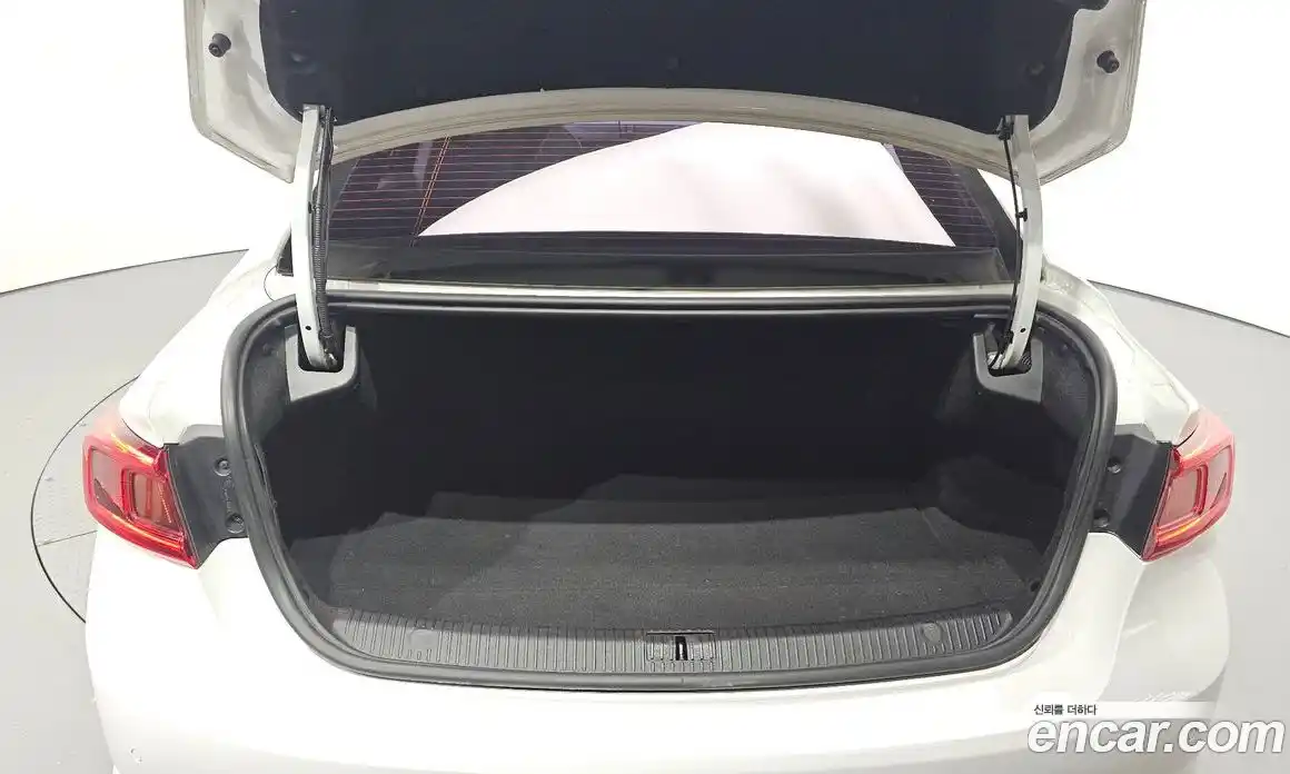 Renault SM6 2017 2.0 Автомат в Москве № 226167, фото 19