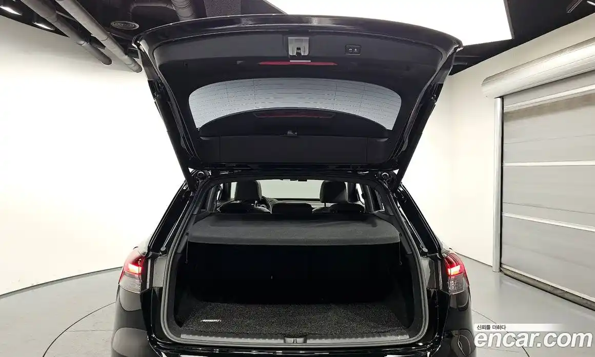 Audi Q4 e-tron 2023 0.2 Автомат в Москве № 229681, фото 20