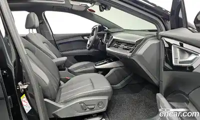 Audi Q4 e-tron 2023 0.2 Автомат в Москве № 229681, миниатюра 10