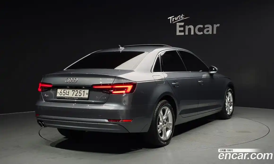 Audi A4 2018 2.0 Автомат в Москве № 229799, фото 6