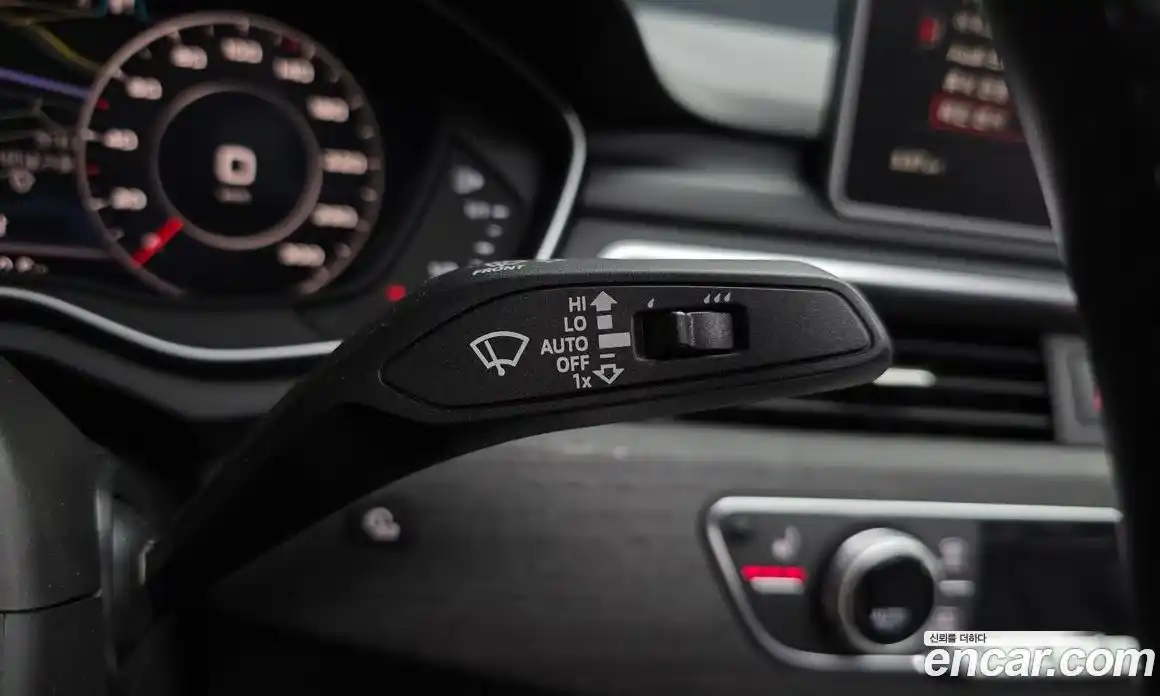 Audi A4 2018 2.0 Автомат в Москве № 229799, фото 8