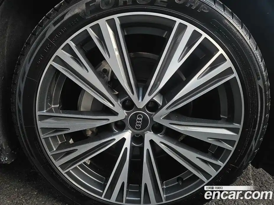 Audi A6 2023 3.0 Автомат в Москве № 230354, фото 16