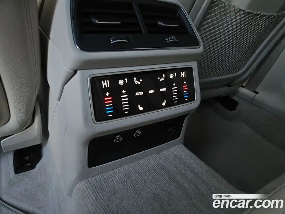 Audi A6 2023 3.0 Автомат в Москве № 230354, фото 18