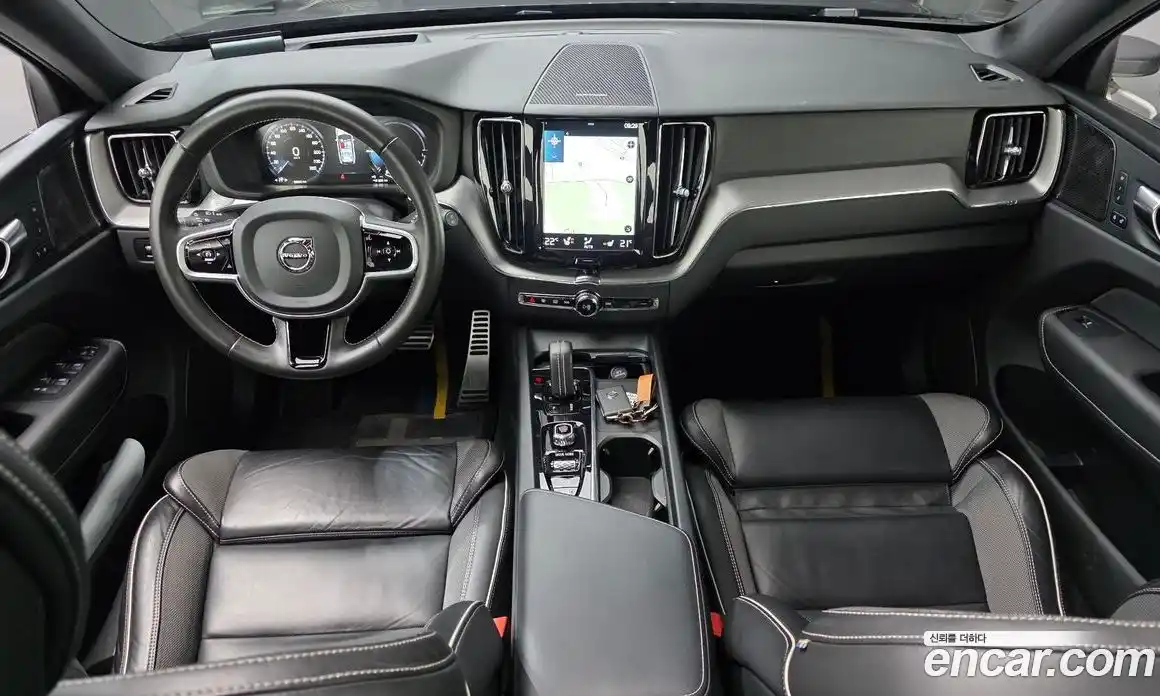 Volvo XC60 2021 2.0 Автомат в Москве № 230540, фото 20