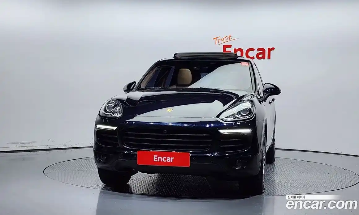 Porsche Cayenne 2016 3.0 Автомат в Москве № 230990, фото 3