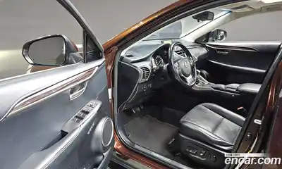 Lexus NX 2016 2.5 Автомат в Москве № 231984, миниатюра 12