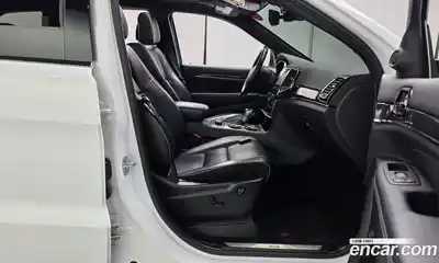 Jeep Cherokee 2020 3.6 Автомат в Москве № 232543, миниатюра 12