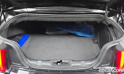 Ford Mustang 2022 2.3 Автомат в Москве № 233241, миниатюра 11