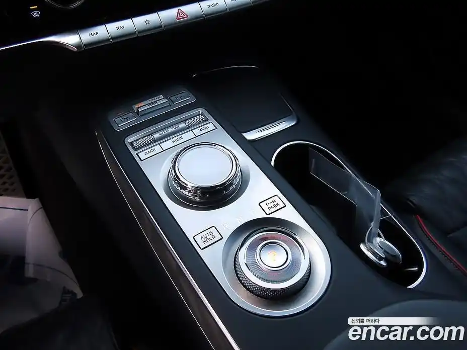 Genesis GV70 2021 2.5 Автомат в Москве № 26869, фото 11