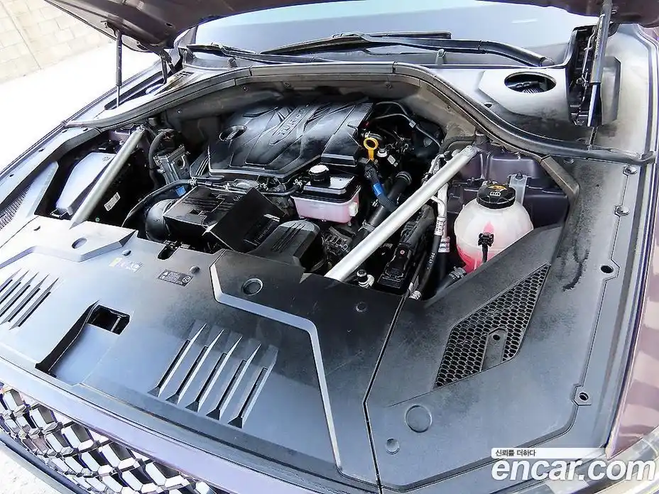 Genesis GV70 2021 2.5 Автомат в Москве № 26869, фото 19