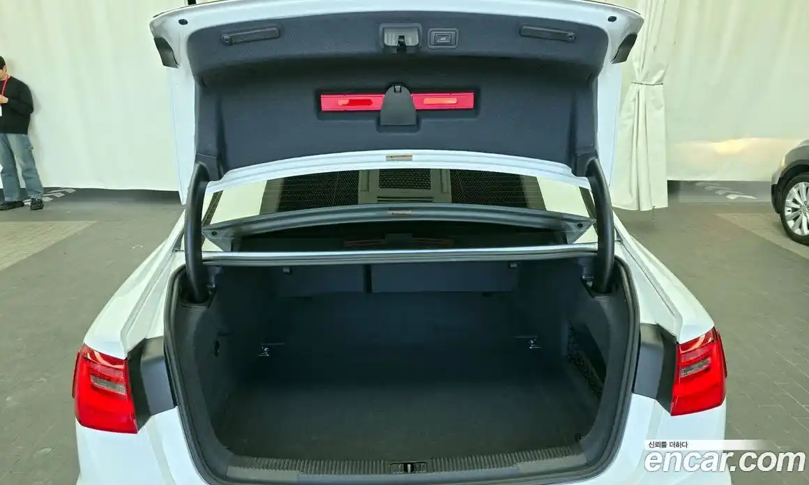 Audi A6 2014 2.0 Автомат в Москве № 269008, фото 11