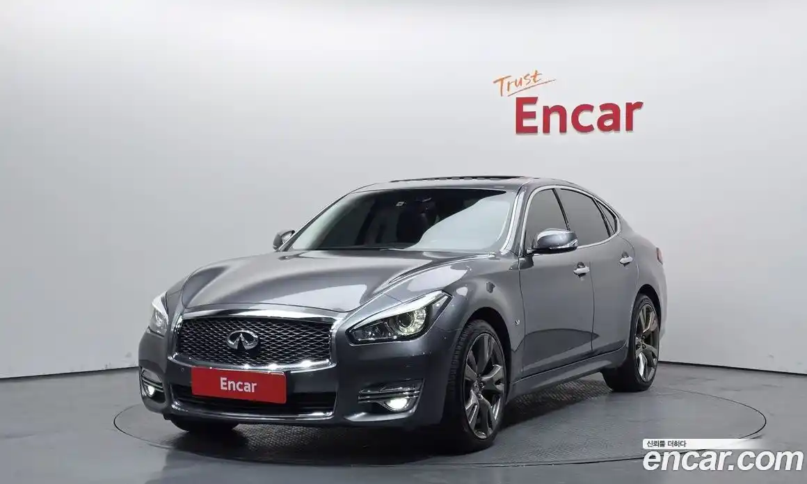 Infiniti Q70 2016 3.7 Автомат в Москве № 269951, фото 13