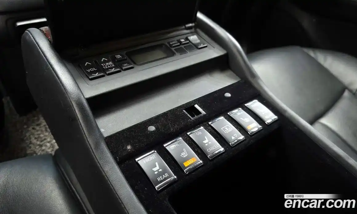 Infiniti Q70 2016 3.7 Автомат в Москве № 269951, фото 15