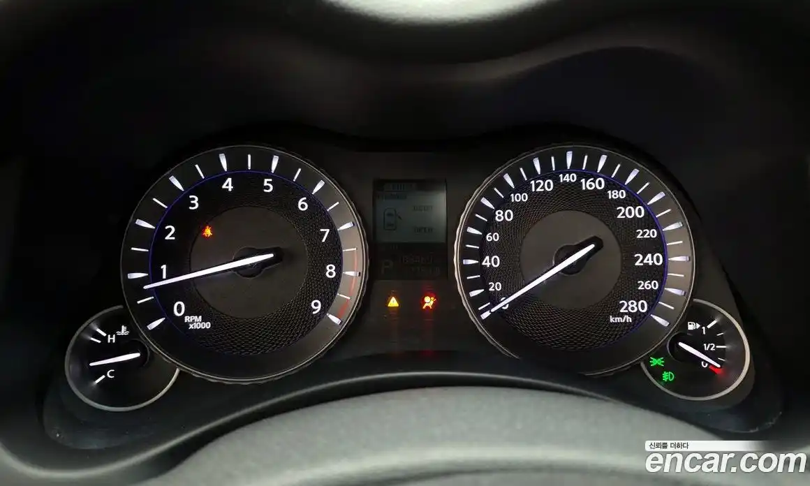 Infiniti Q70 2016 3.7 Автомат в Москве № 269951, фото 10