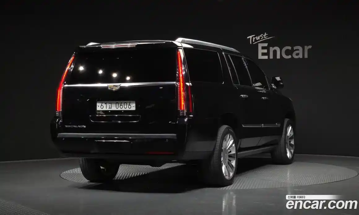 Cadillac Escalade 2016 6.2 Автомат в Москве № 285583, фото 14