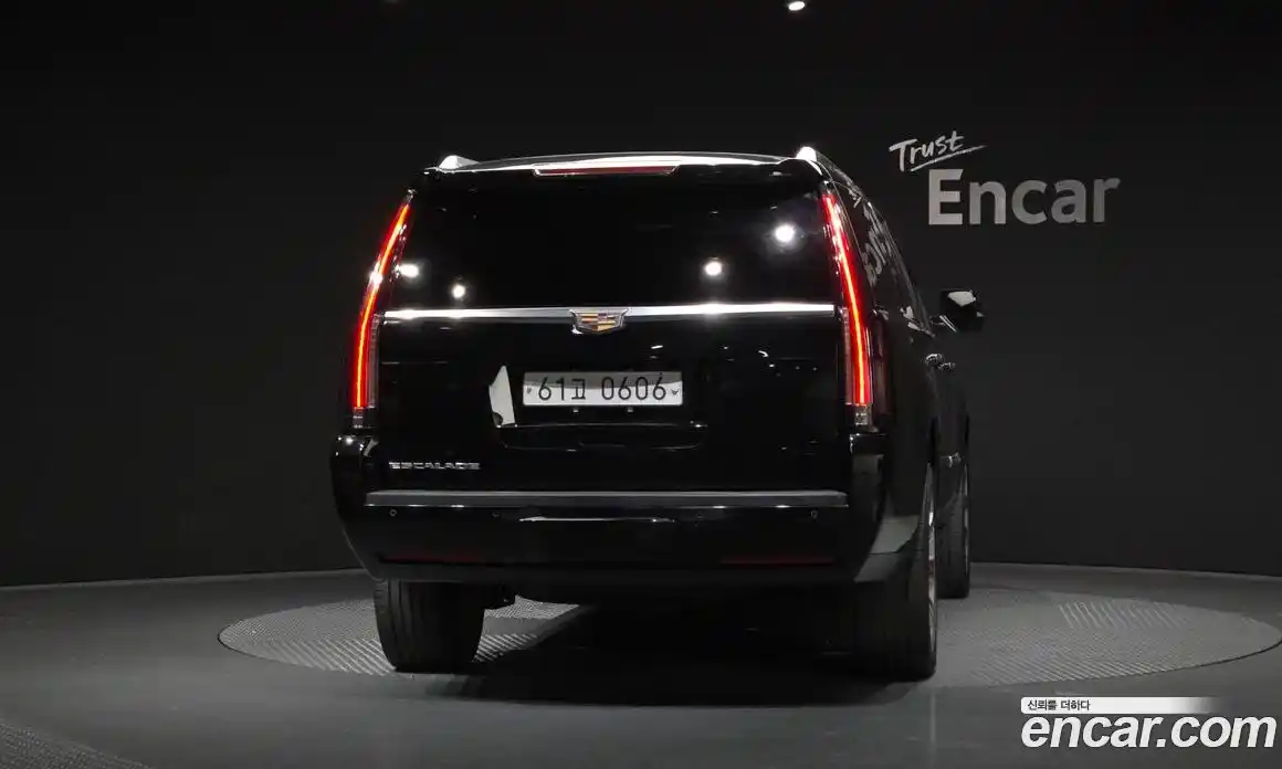 Cadillac Escalade 2016 6.2 Автомат в Москве № 285583, фото 16