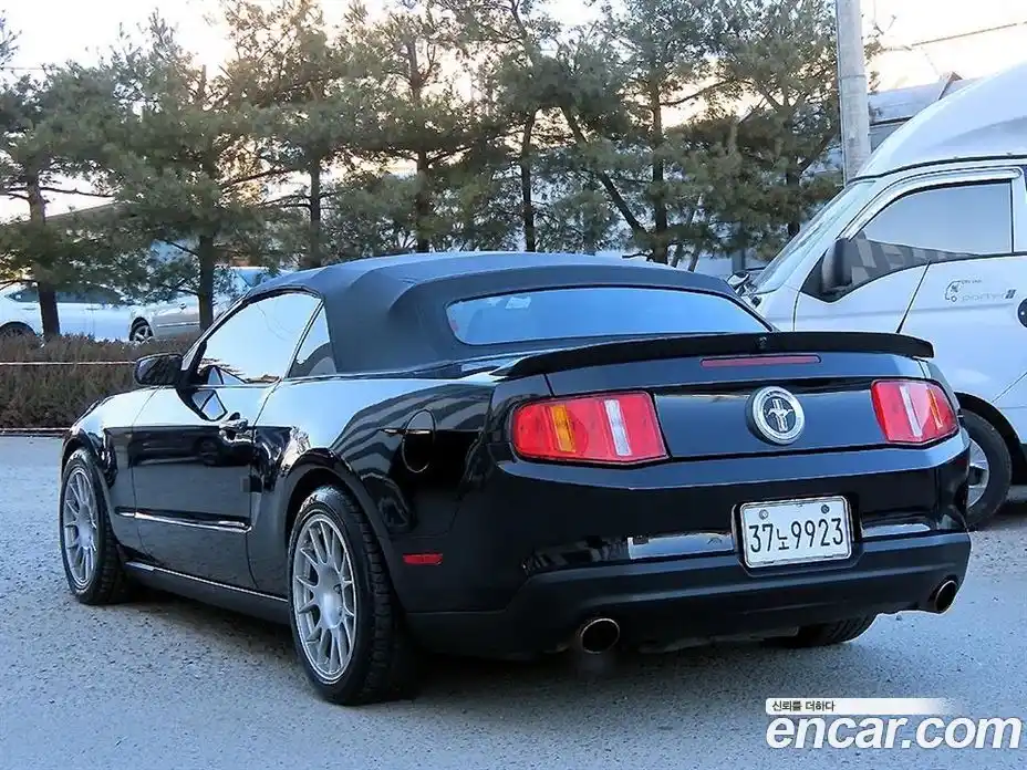 Ford Mustang 2011 3.7 Автомат в Москве № 296382, фото 3