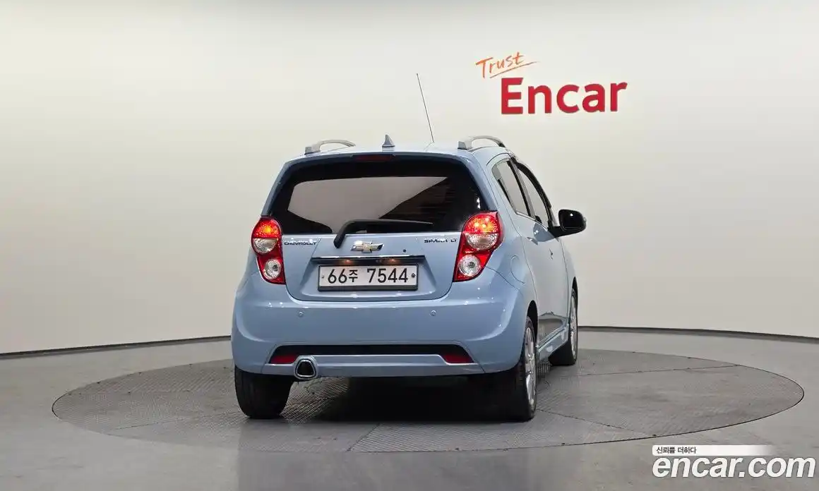 Chevrolet Spark 2014 1.0 Автомат в Москве № 314772, фото 15